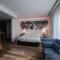Life Hotel