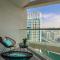 HiGuests - Roomy and Chic Studio with Panoramic Canal Views - Dubaj