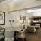 Global Luxury Suites at The White House