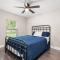 Pet-friendly, Heated Pool, Close to Everything 3 Bedroom Home