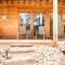 Private Hot Tub Overlooking Pikes Peak
