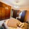 TANGER CENTER APARTMENT City wifi !!