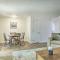 Walk to Dtwn and Breweries Townhome in Cary!
