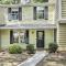 Walk to Dtwn and Breweries Townhome in Cary! - Cary