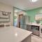 2 Mi to Central Ave Quaint Hot Springs Home!