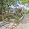 2 Mi to Central Ave Quaint Hot Springs Home! - 温泉城