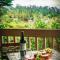 Doomben Ridge Farm House