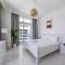 Breathtaking Atlantis view, Spacious 2BR on beach - Dubaj