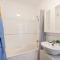 Apartment Wave Dream by Interhome
