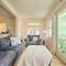 2 Decks + Beach Access: Oceanfront Getaway!