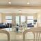2 Decks + Beach Access: Oceanfront Getaway!