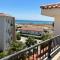 Seaview apartment with roof terrace