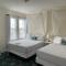 Hotel Macomber ADULTS ONLY