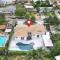 Miami House with Hot Pool-spa & Pool table L48