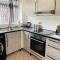 Lovely 2 bed Apartment, Arnold Town centre.