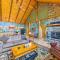 Slaty Fork Escape with Mountain View and Hot Tub! - Slaty Fork