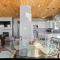 Stunning Beachfront 3 Bedroom Home, CoralMoonBeach
