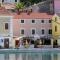 Apartments by the sea Mali Losinj (Losinj) - 8001 - Mali Lošinj (Lussinpiccolo)