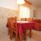 Apartments with a parking space Cres - 7985