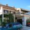 Apartments with a parking space Brna, Korcula - 9188 - Smokvica