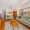 Little Beach Bungalow - at Bartletts