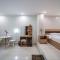 Cherry Hotel and Apartment