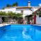 Stunning Home In Campos Nubes-priego With 5 Bedrooms, Outdoor Swimming Pool And Swimming Pool - Campo-Nubes