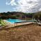 Gîte la Tanière classé 3 étoiles avec terrasse et piscine