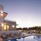 Sunnyside Villas, Just Steps to the Beach & Restaurants, By ThinkVilla