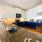 Laidback, Spacious Luxury with Hot Tub, Fully Stocked and Private Beach Access