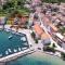 Apartments by the sea Racisce, Korcula - 9337