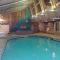 Dog friendly Chalet in the Woods w/Pool-Mt. Snow - Wilmington