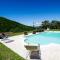 Beautiful Home In Loc, Spicciano With Outdoor Swimming Pool