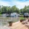 Amazing Ship In Winsum With Wifi - Winsum