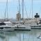 Lovely 2 bedroom unit with private pool
