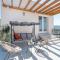 Villa Dorso with heated pool