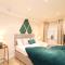 A superb large 1 bedroom apartment in Ramsbottom