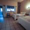 Hotel Oasis