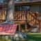 Auberge Kicking Horse Guest House