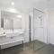 Macquarie Waters Boutique Apartment Hotel