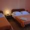 Apartments by the sea Tribunj, Vodice - 12144