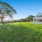 Amileka - luxury 25 acre estate with pool