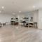 Large 5 bedroom charmer wIth pool - 洛杉矶