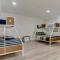 Large 5 bedroom charmer wIth pool - 洛杉矶