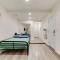 Large 5 bedroom charmer wIth pool - 洛杉矶
