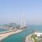 HiGuests - Waterfront Luxe Apt with Bluewaters Island Views - Dubaj