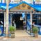 Central Guesthouse Chiang Rai - Bread & Breakfast