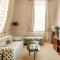 Saint James Paris