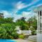 Contemporary Private Studio with Pool and Kitchen