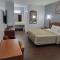 Scottish Inn & Suites